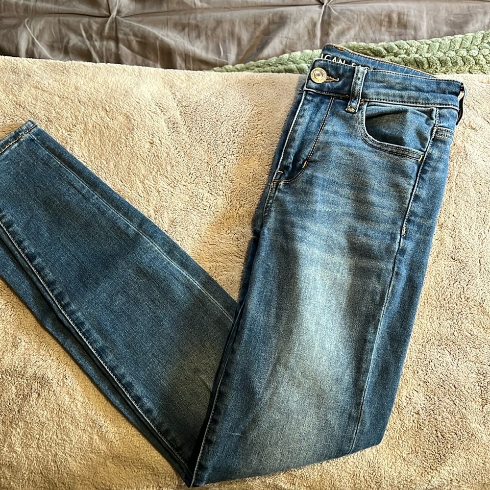 Dark Wash American Eagle Jeans size 4